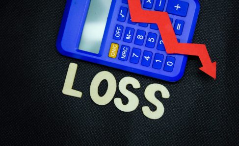 red-arrow-and-calculator-with-the-word-loss-2022-11-17-16-34-43-utc red-arrow-and-calculator-with-the-word-loss-2022-11-17-16-34-43-utc